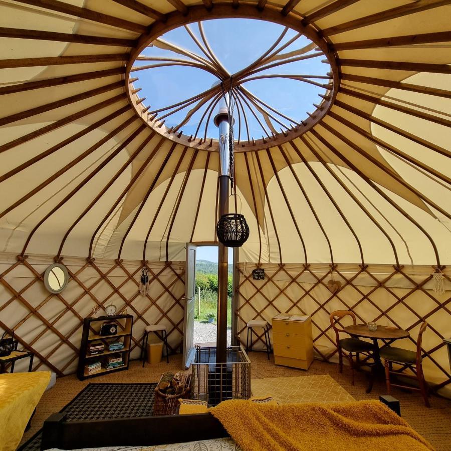 Hotel Bronfelen Yurt à Cynghordy Extérieur photo